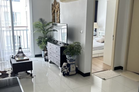 Condominio de 1 dormitorio en Bangkok, Tailandia № 146606 - foto 1