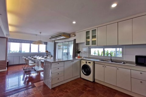 Condo in Watthana, Bangkok, Thailand, 2 bedrooms  № 47545 - photo 27
