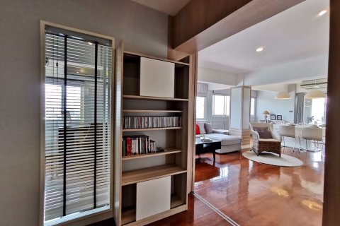 Condo in Watthana, Bangkok, Thailand, 2 bedrooms  № 47545 - photo 5