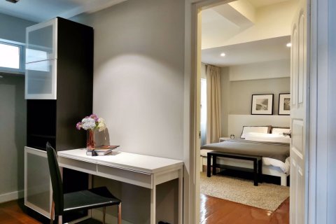 Condo in Watthana, Bangkok, Thailand, 2 bedrooms  № 47545 - photo 3