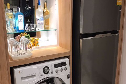 Condominio de 1 dormitorio en Huai Khwang, Bangkok, Tailandia № 47549 - foto 10