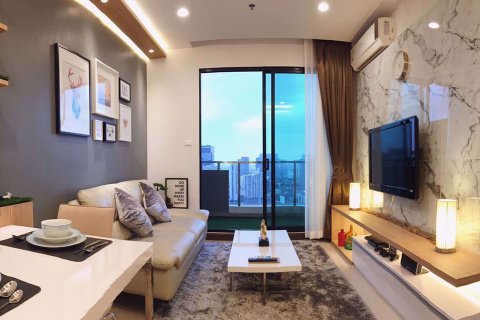 Condo à Huai Khwang, Bangkok, Thaïlande, 1 chambre  № 47549
