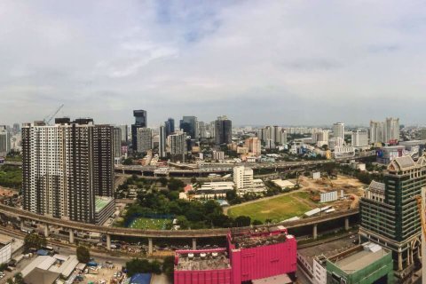 Condominio de 1 dormitorio en Huai Khwang, Bangkok, Tailandia № 47549 - foto 20