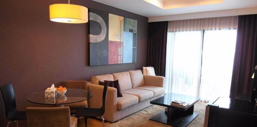 Condo in Sathon, Bangkok, Thailand, 2 bedrooms  № 47548