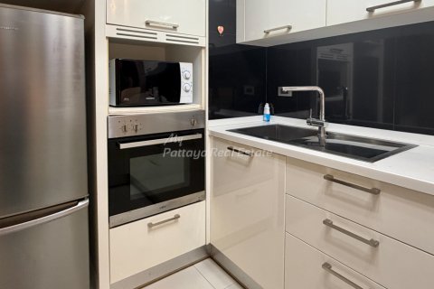 Condominio de 1 dormitorio en Bang Lamung, Tailandia № 205115 - foto 6
