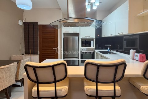 Condominio de 1 dormitorio en Bang Lamung, Tailandia № 205115 - foto 8