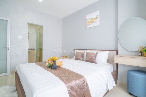 Condominio de 2 dormitorios en Pattaya, Tailandia № 205118 - foto 13