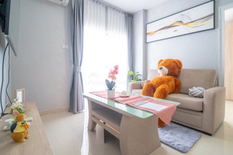 Condominio de 2 dormitorios en Pattaya, Tailandia № 205118 - foto 2