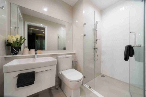 Condominio de 1 dormitorio en Bangkok, Tailandia № 183590 - foto 10