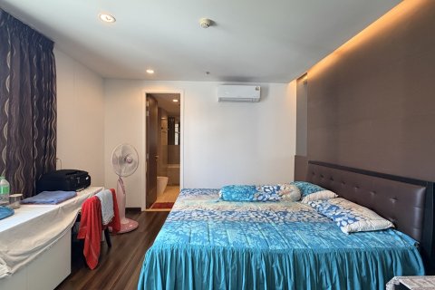 Condo à Watthana, Bangkok, Thaïlande, 2 chambres  № 201313 - photo 2