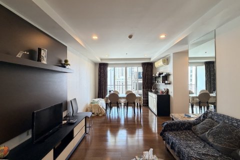 Condo à Watthana, Bangkok, Thaïlande, 2 chambres  № 201313 - photo 10