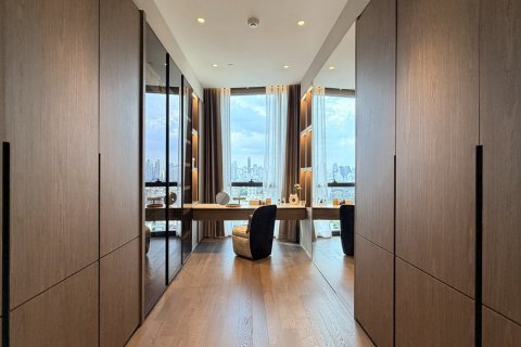 Condominio de 2 dormitorios en Watthana, Bangkok, Tailandia № 201310 - foto 19