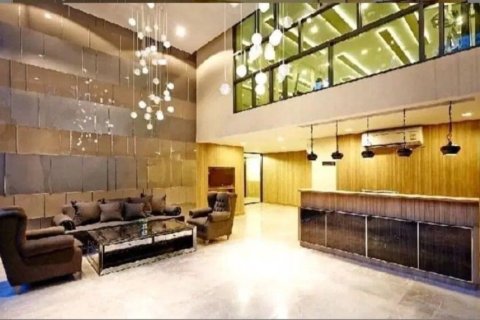 Condo à Khlong Toei, Bangkok, Thaïlande, 2 chambres  № 152242 - photo 11