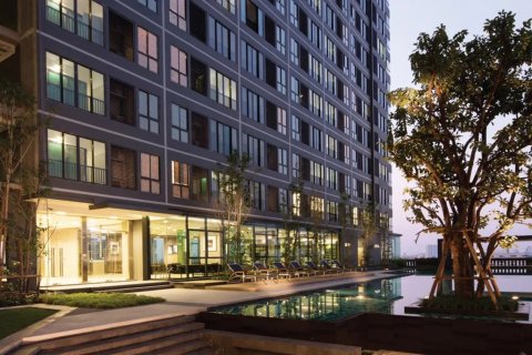 Studio dans le Condo à Bangkok, Thaïlande  № 205428