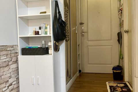 Estudio en el condominio en Bangkok, Tailandia № 205428 - foto 9