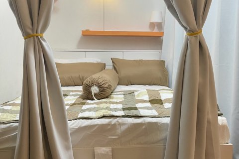 Estudio en el condominio en Bangkok, Tailandia № 205428 - foto 6
