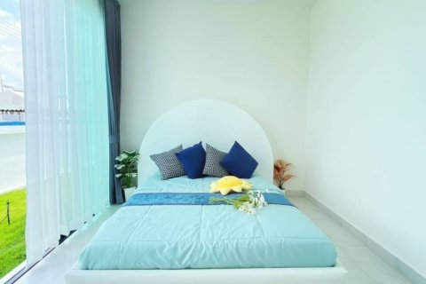 Casa de 2 dormitorios en Pattaya, Tailandia № 205429 - foto 11