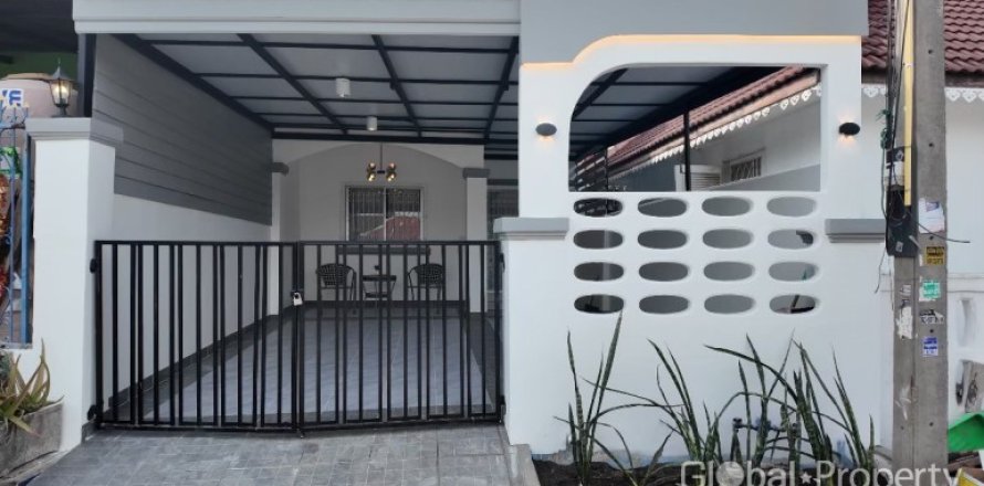 Casa de 2 dormitorios en Pattaya, Tailandia № 205432