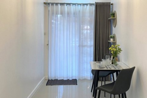 Casa de 2 dormitorios en Pattaya, Tailandia № 205432 - foto 9