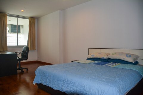 Condominio de 2 dormitorios en Bangkok, Tailandia № 66134 - foto 11