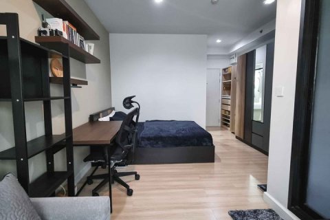 Estudio en el condominio en Bangkok, Tailandia № 206111 - foto 4