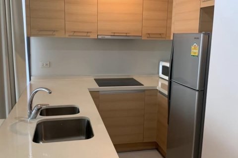 Condominio de 2 dormitorios en Bangkok, Tailandia № 206108 - foto 3