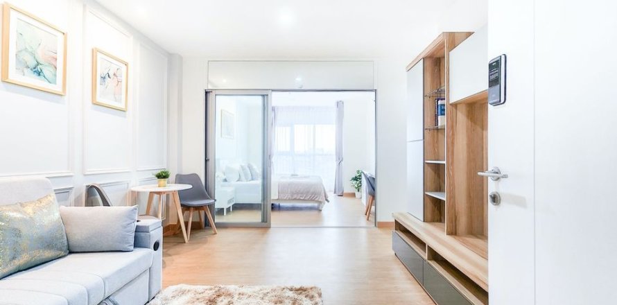Condominio de 1 dormitorio en Phra Khanong, Bangkok, Tailandia № 206110