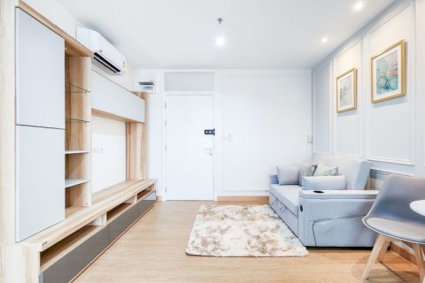 Condominio de 1 dormitorio en Phra Khanong, Bangkok, Tailandia № 206110 - foto 9