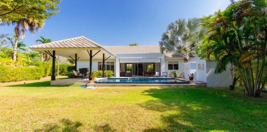Chalet de 3 dormitorios en Hua Hin, Tailandia № 157427