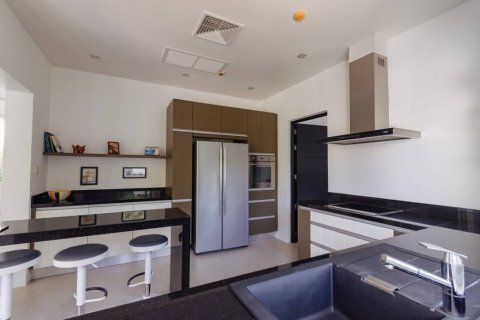 Chalet de 3 dormitorios en Hua Hin, Tailandia № 157427 - foto 7