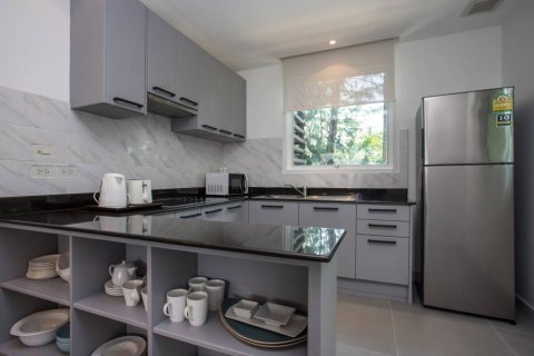 Condominio de 2 dormitorios en Phuket, Tailandia № 157421 - foto 6