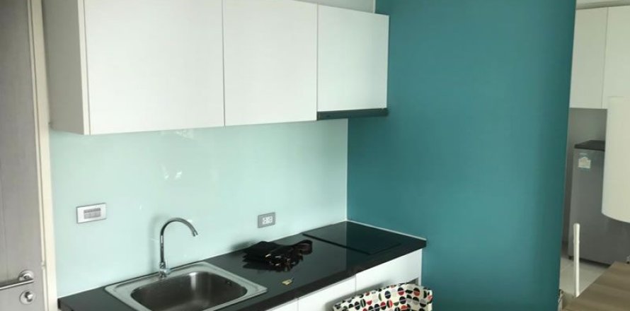Condominio de 1 dormitorio en Jomtien Beach, Pattaya, Tailandia № 204267