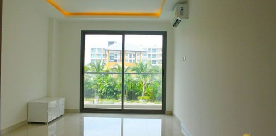 Estudio en el condominio en Jomtien Beach, Pattaya, Tailandia № 204269