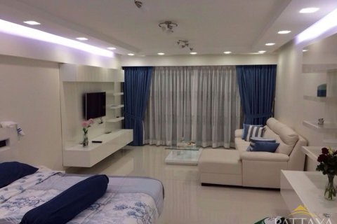 Estudio en el condominio en Jomtien Beach, Pattaya, Tailandia № 204266 - foto 11