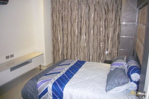 Condominio de 1 dormitorio en Pattaya, Tailandia № 204268 - foto 4