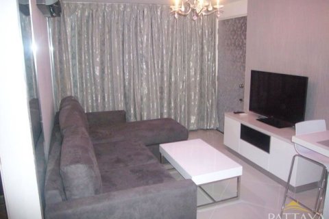 Condominio de 1 dormitorio en Pattaya, Tailandia № 204268 - foto 2