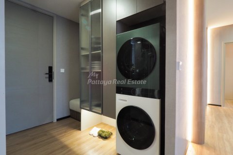 Condominio de 2 dormitorios en Bang Lamung, Tailandia № 113511 - foto 2