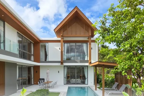Villa in Phuket, Thailand 4 Schlafzimmer № 116337