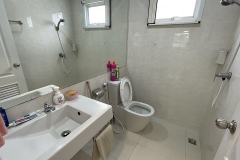 House in Prawet, Bangkok, Thailand 3 bedrooms № 142319 - photo 8