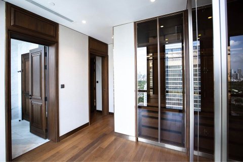 Condominio de 3 dormitorios en Bangkok, Tailandia № 147036 - foto 14