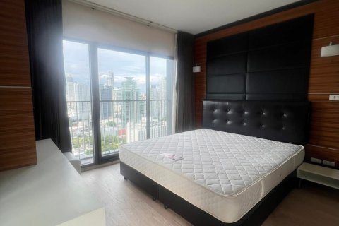 Condominio de 2 dormitorios en Bangkok, Tailandia № 147040 - foto 8
