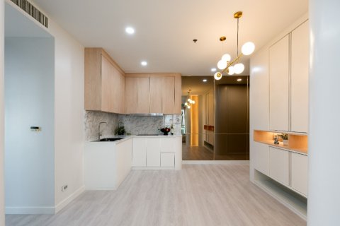 Condominio de 2 dormitorios en Bangkok, Tailandia № 147041 - foto 17