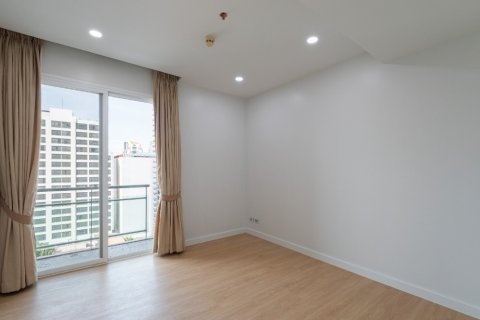 Condominio de 2 dormitorios en Bangkok, Tailandia № 147041 - foto 16