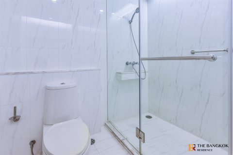 Condominio de 2 dormitorios en Bangkok, Tailandia № 184331 - foto 8