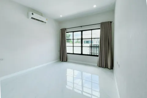 Casa de 3 dormitorios en Hua Hin, Tailandia № 173809 - foto 4