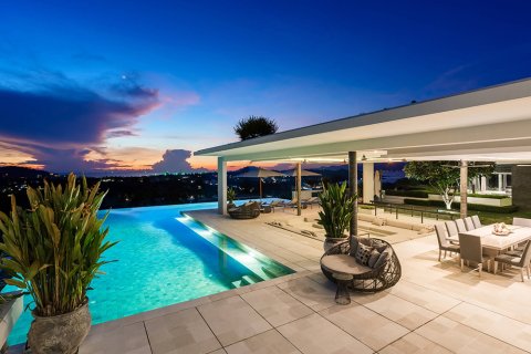 Casa de 5 dormitorios en Ko Samui, Tailandia № 180695 - foto 24
