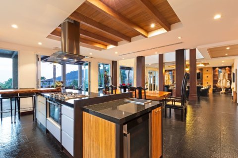 Casa de 8 dormitorios en Phuket, Tailandia № 180700 - foto 14