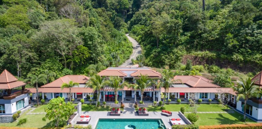Casa de 8 dormitorios en Phuket, Tailandia № 180700