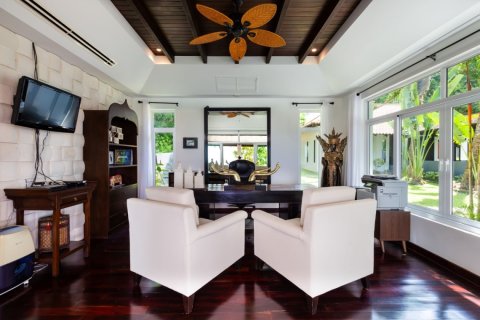 Casa de 8 dormitorios en Phuket, Tailandia № 180700 - foto 24