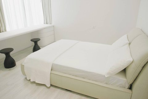 Ático de 4 dormitorios en Bangkok, Tailandia № 180699 - foto 28